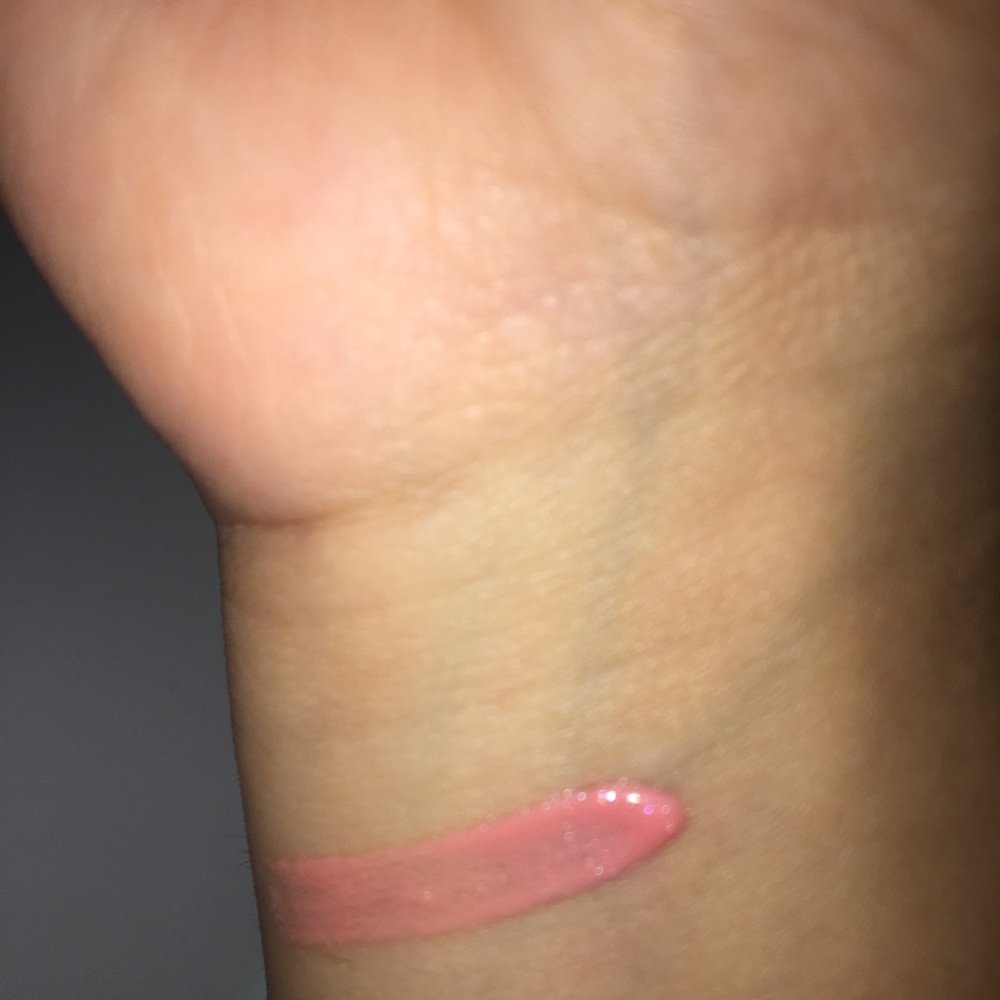 Lipgloss - Picture 3 of 4